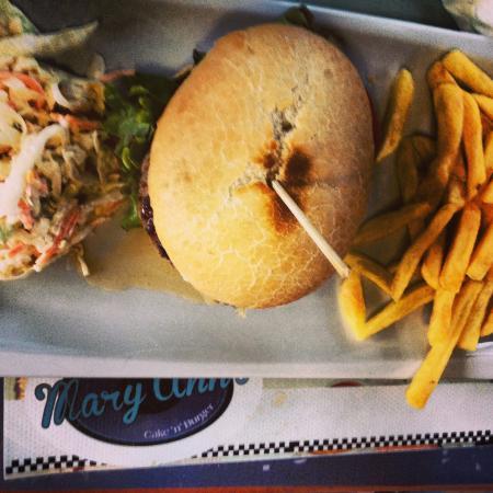 Cafeteria Mary Ann's